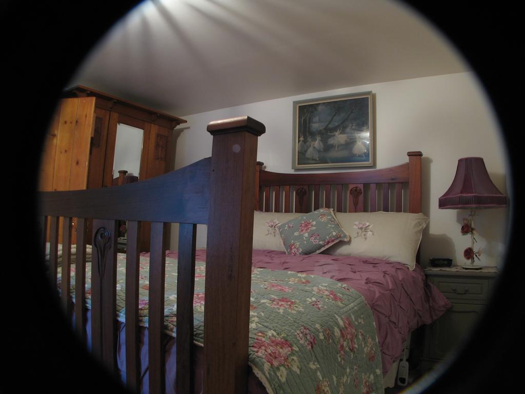 Ellie'S Place On City Park Лонсестън Стая снимка
